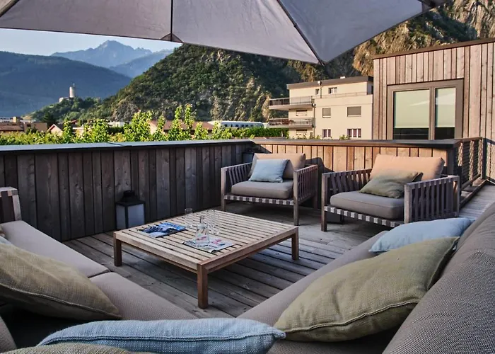 Les Cubes Guest house 4*